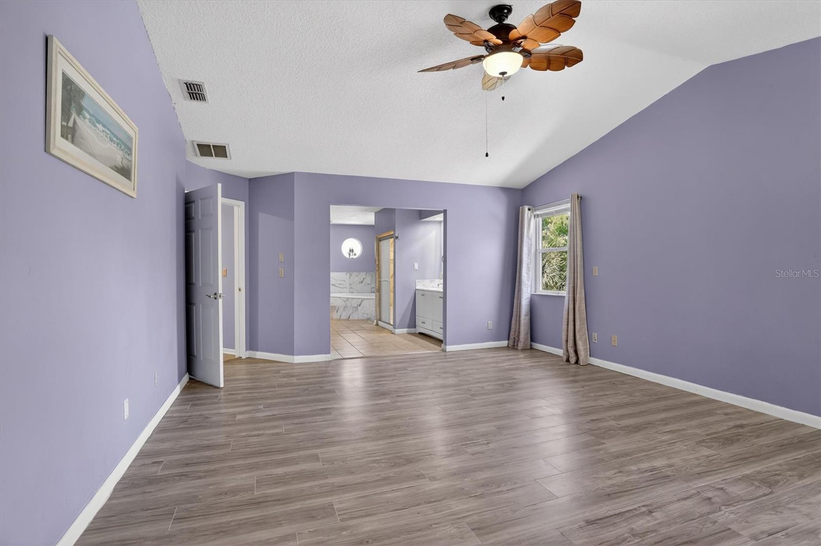10323 SARANAC TRL — photo 43
