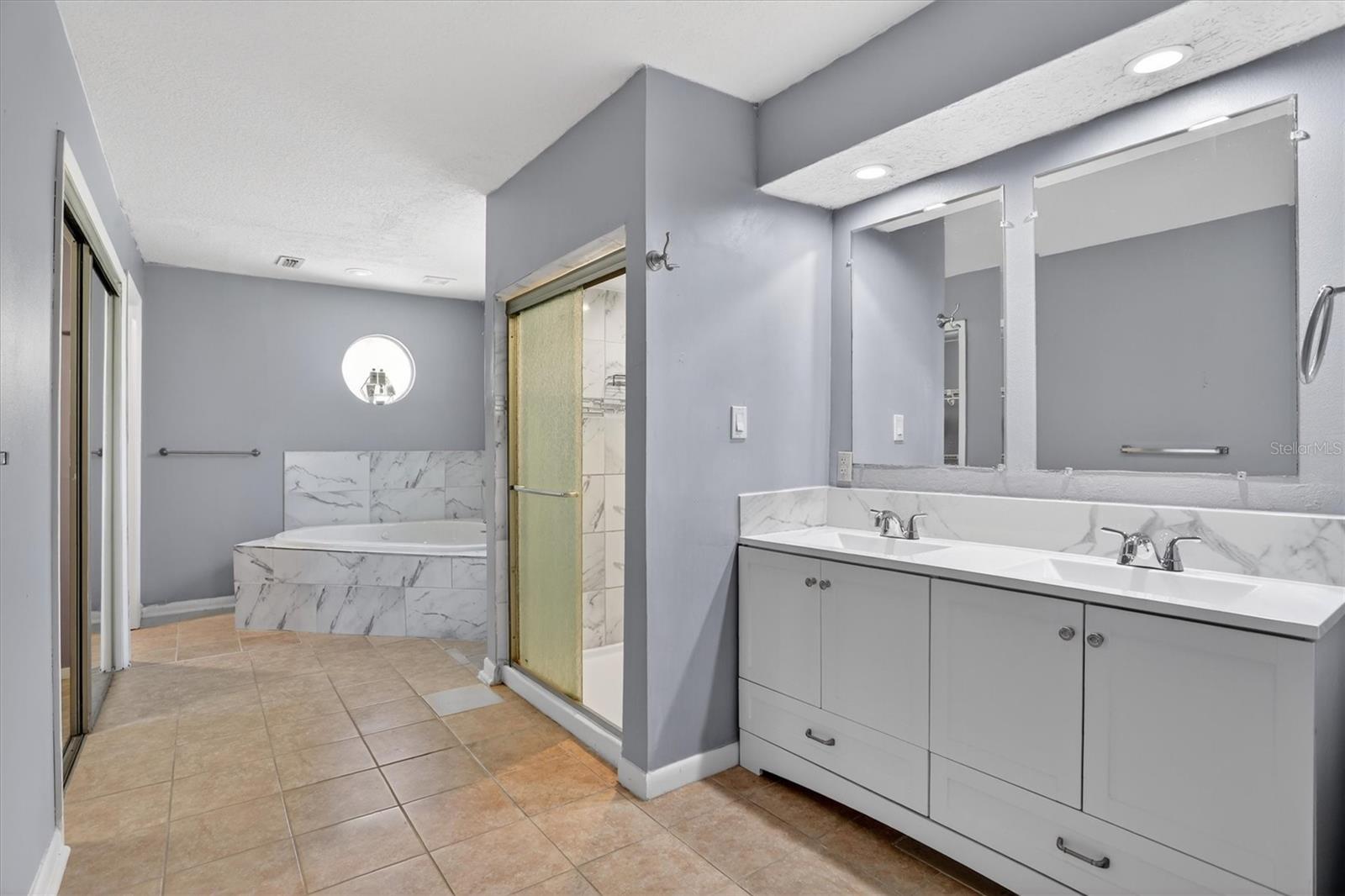 10323 SARANAC TRL — photo 48