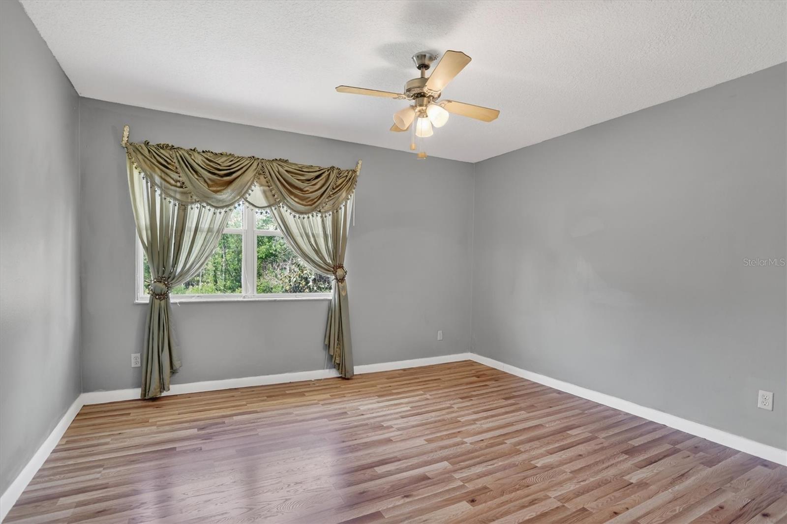 10323 SARANAC TRL — photo 58