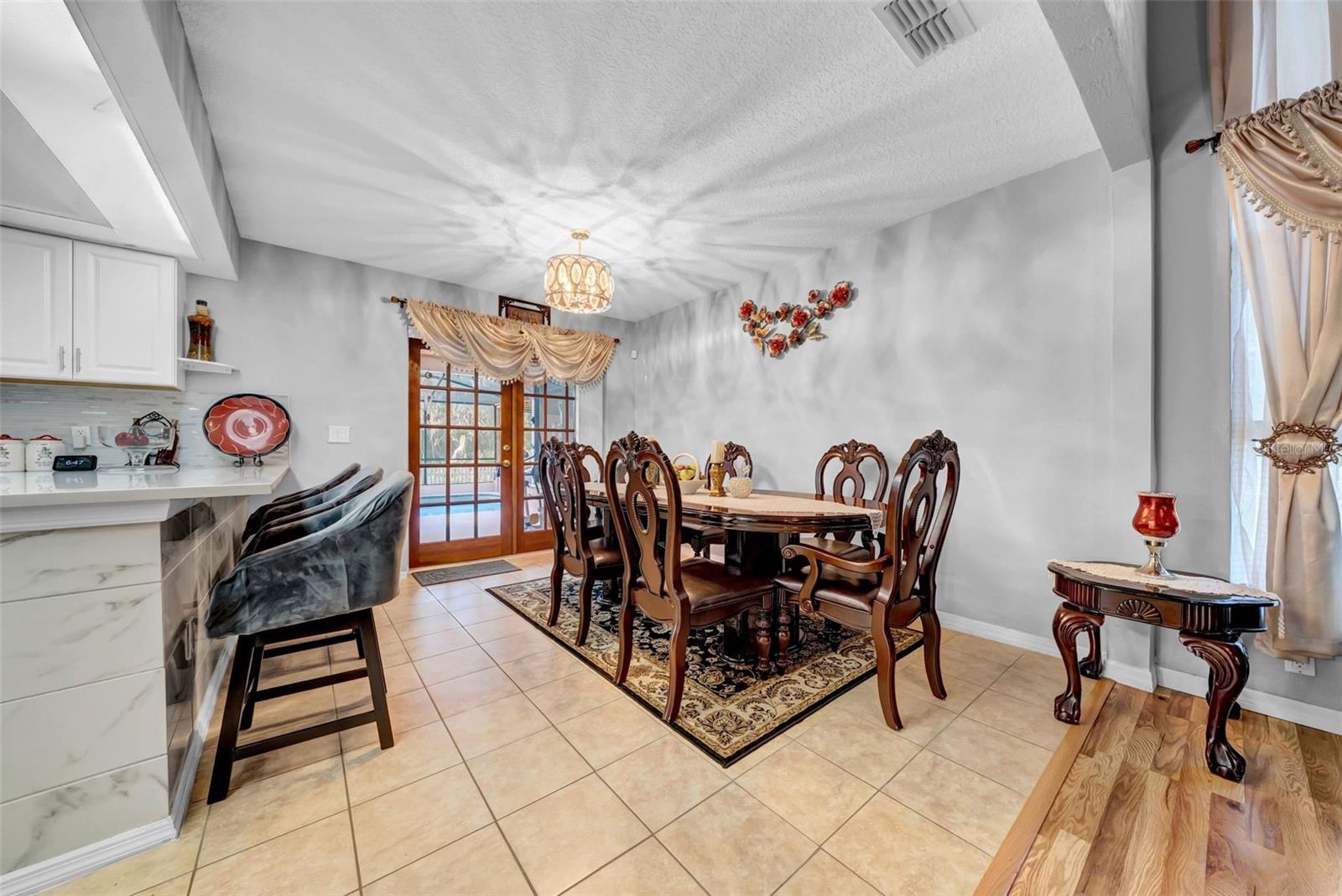 10323 SARANAC TRL — photo 33