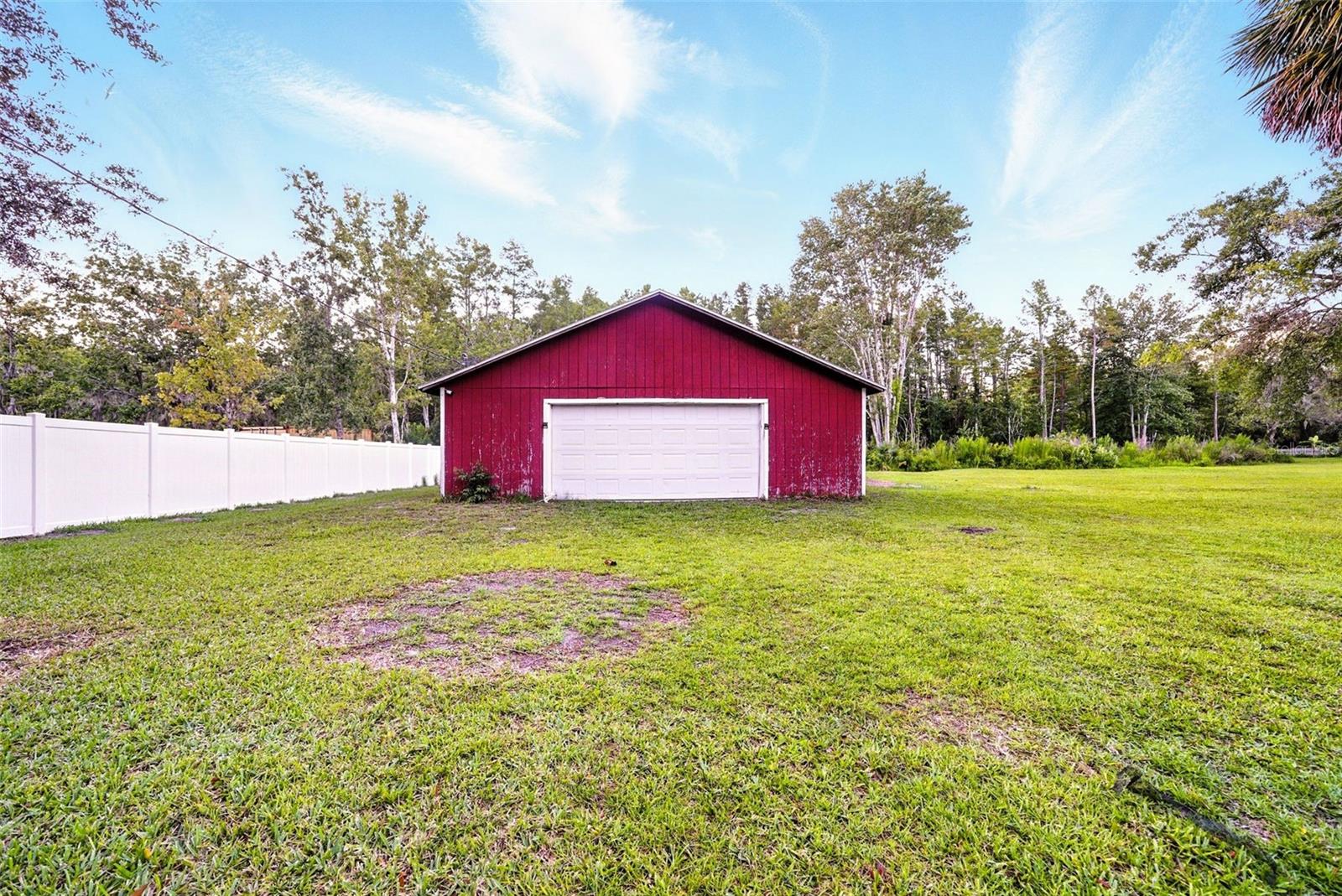 10323 SARANAC TRL — photo 82