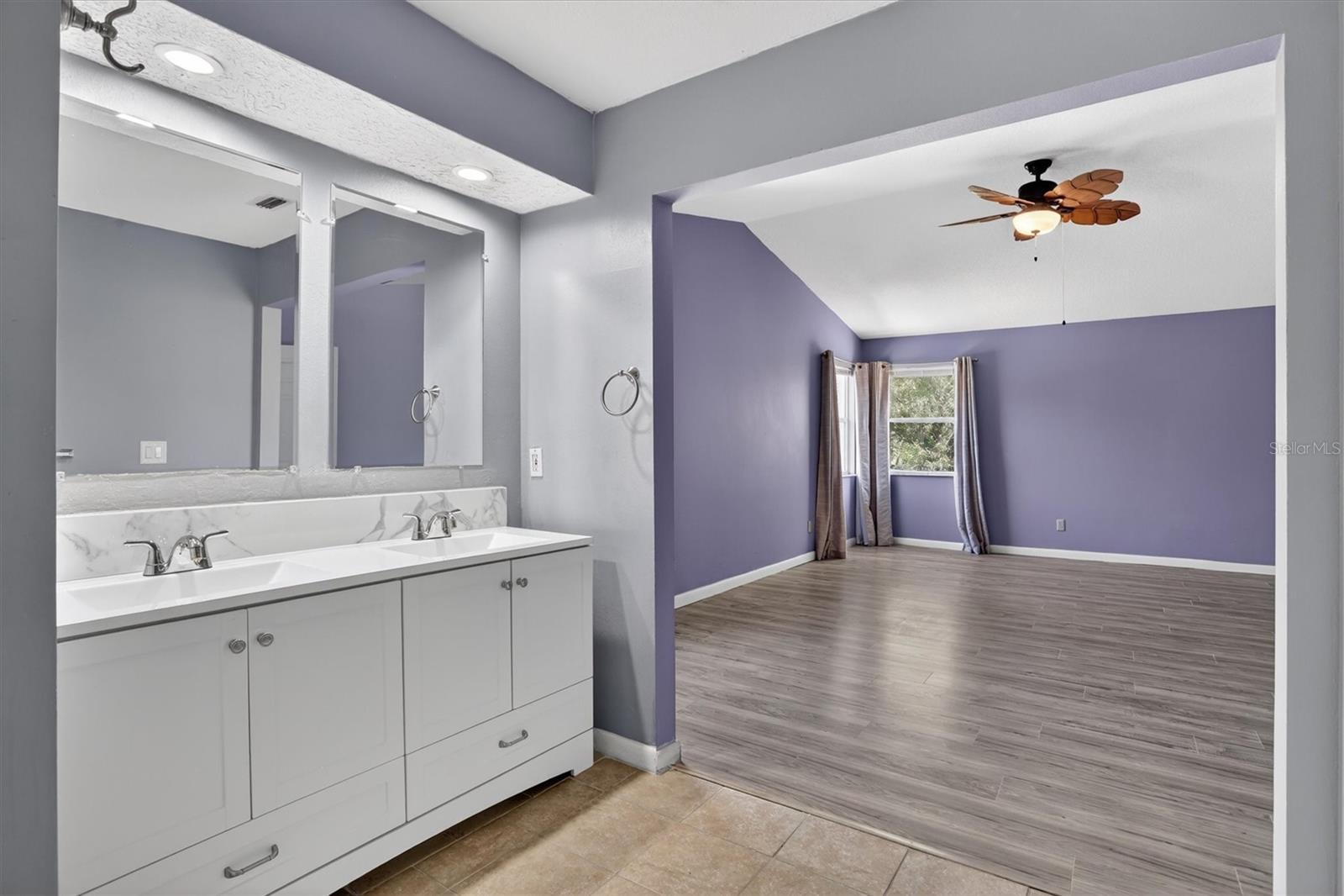 10323 SARANAC TRL — photo 47