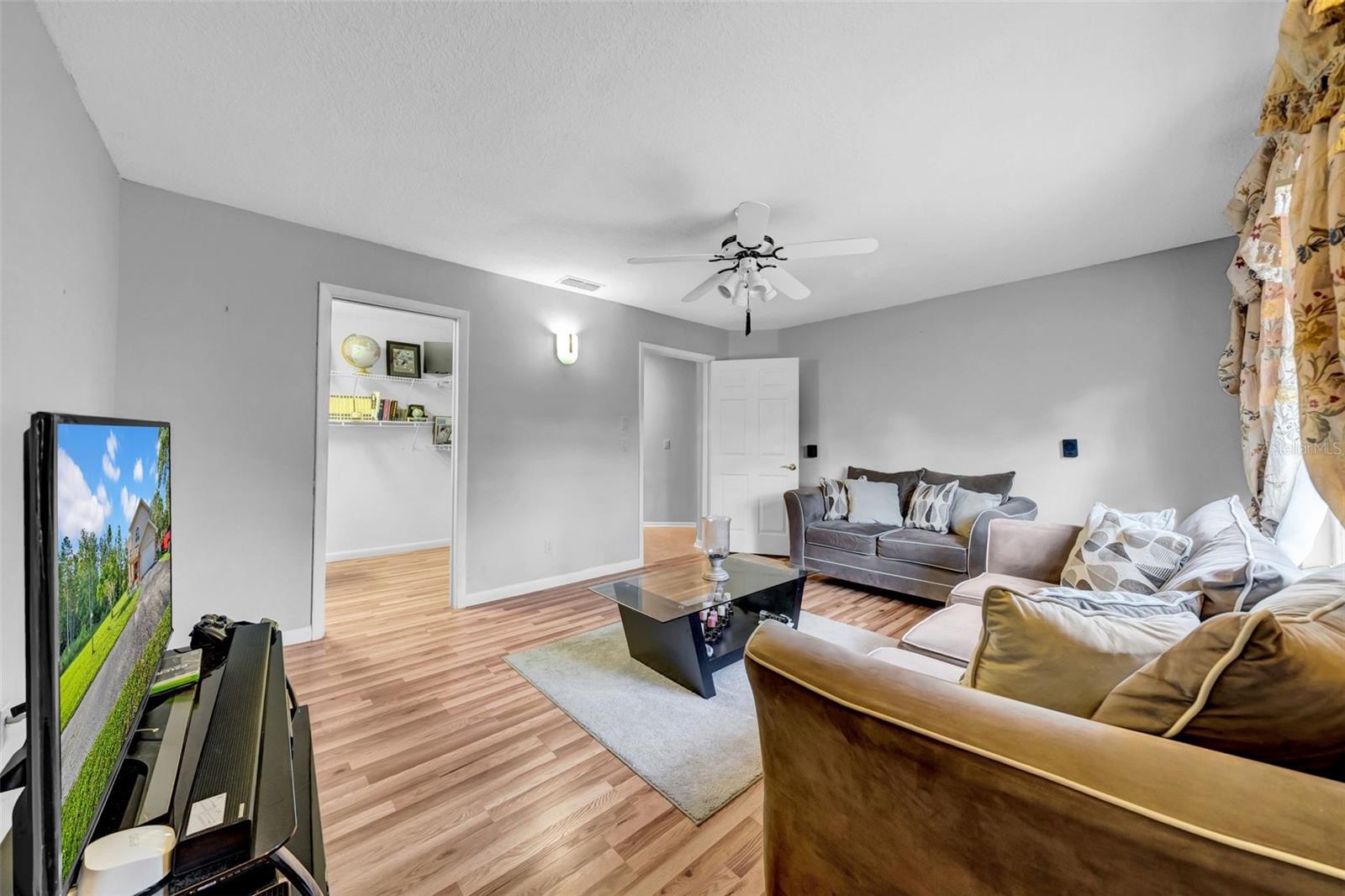 10323 SARANAC TRL — photo 68