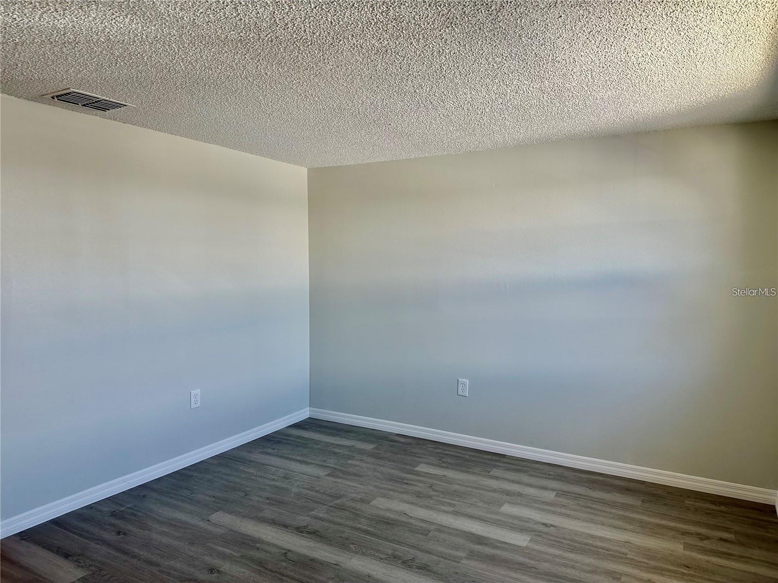 4930 GETNER ST #0 — photo 8