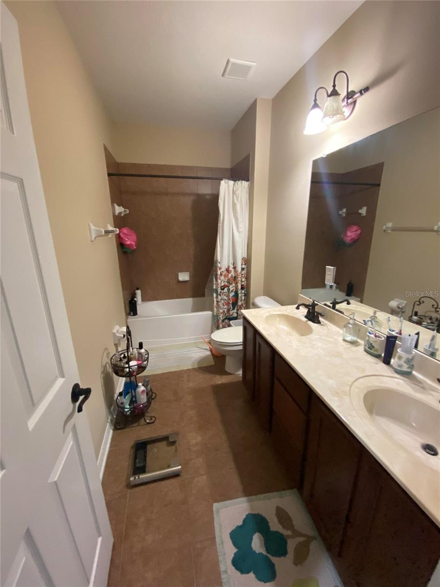 10503 PALM COVE AVE — photo 41