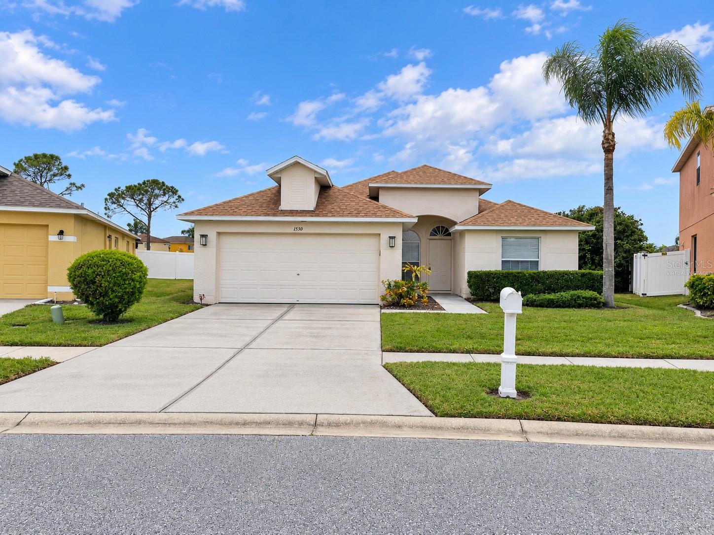 1530 OCEAN REEF RD — photo 2