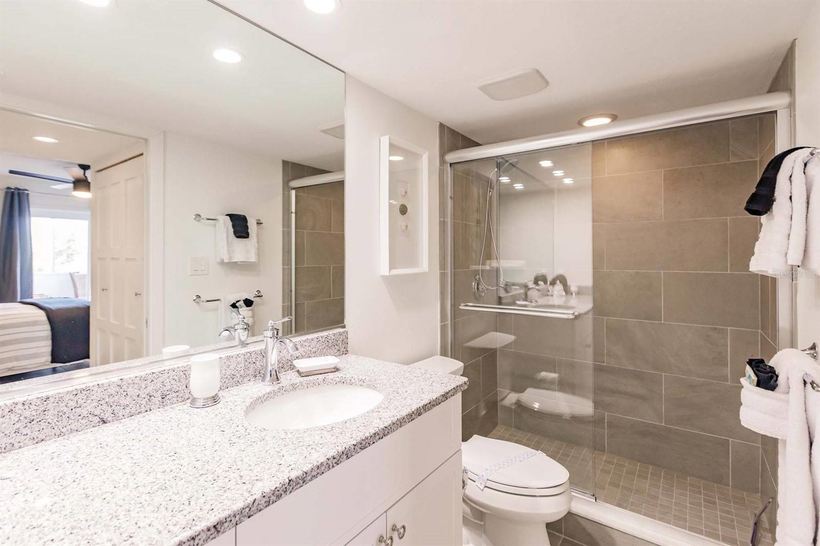 1125 W PEPPERTREE DR #407 — photo 13