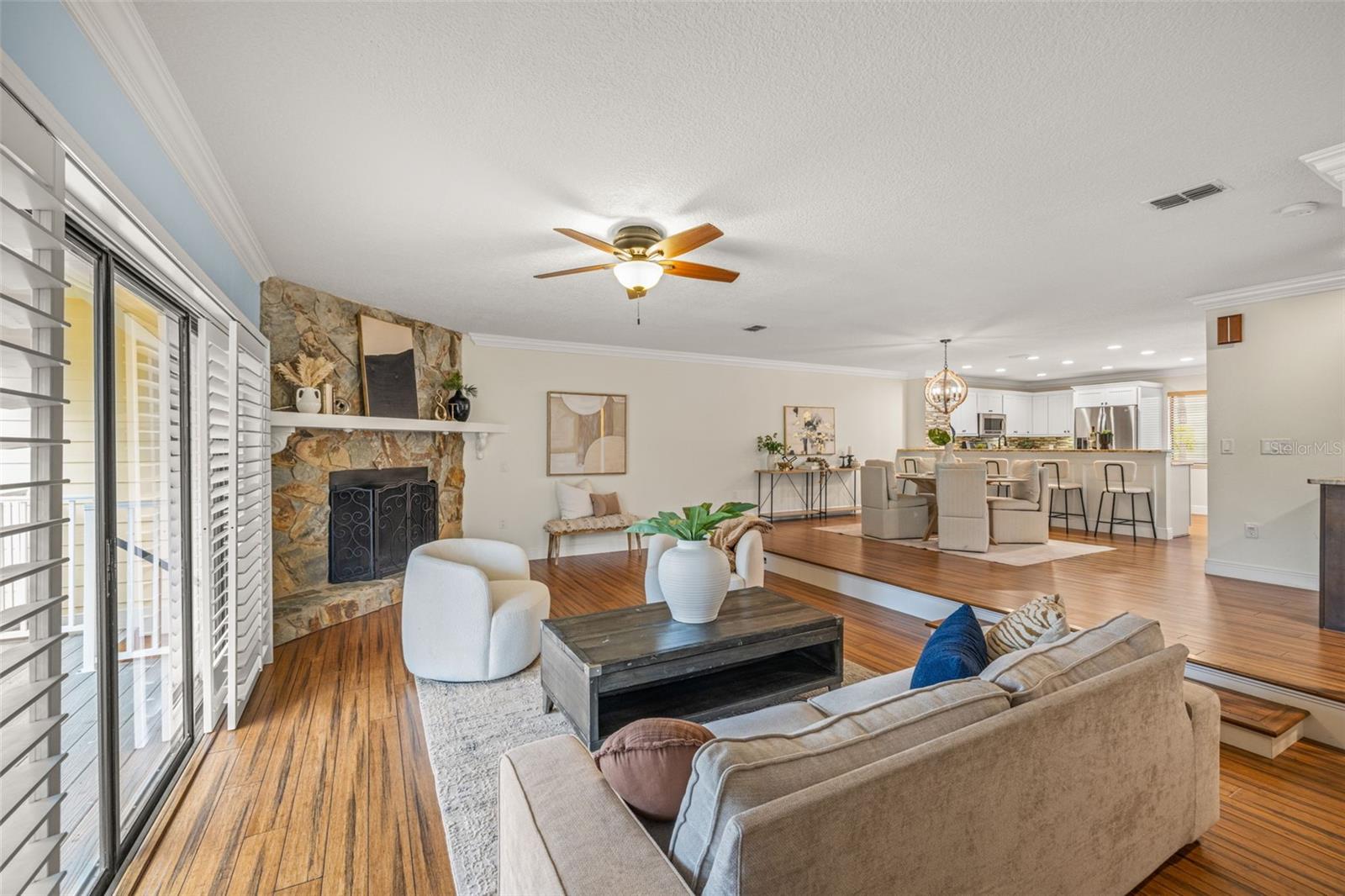 533 SANDY HOOK RD — photo 13