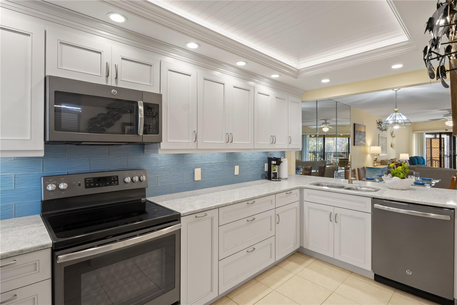 5608 GULF DR #104 — photo 12