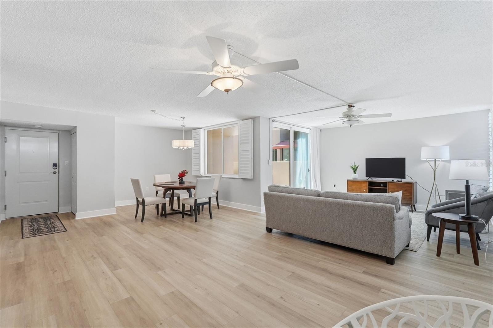 632 EDGEWATER DR #135 — photo 8