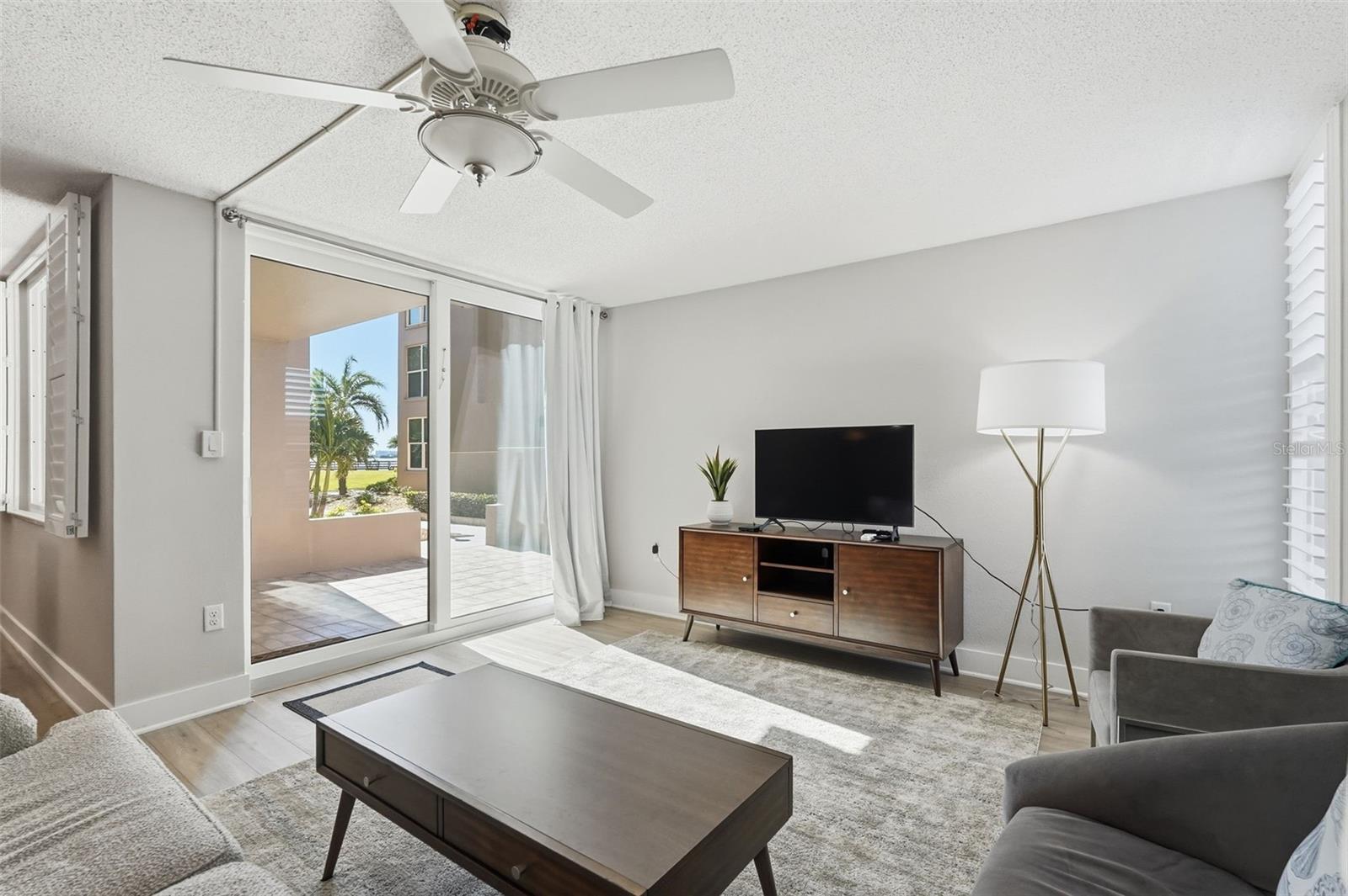 632 EDGEWATER DR #135 — photo 3