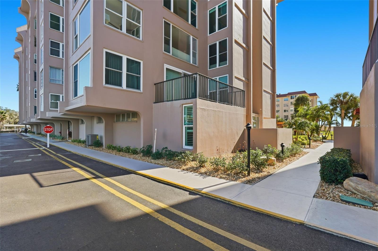 632 EDGEWATER DR #135 — photo 15