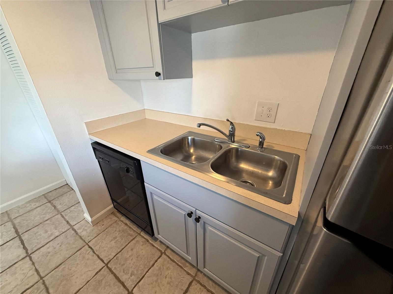 2636 HIDDEN LAKE DR N #H — photo 8