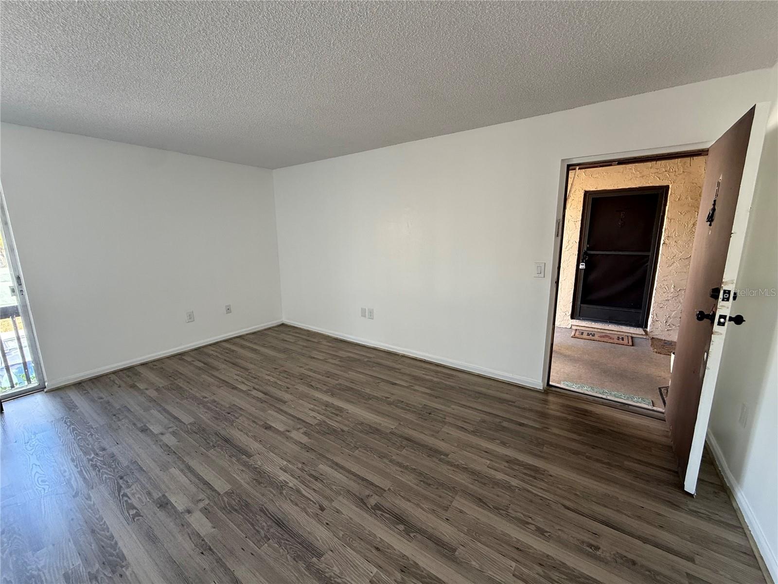 2636 HIDDEN LAKE DR N #H — photo 4