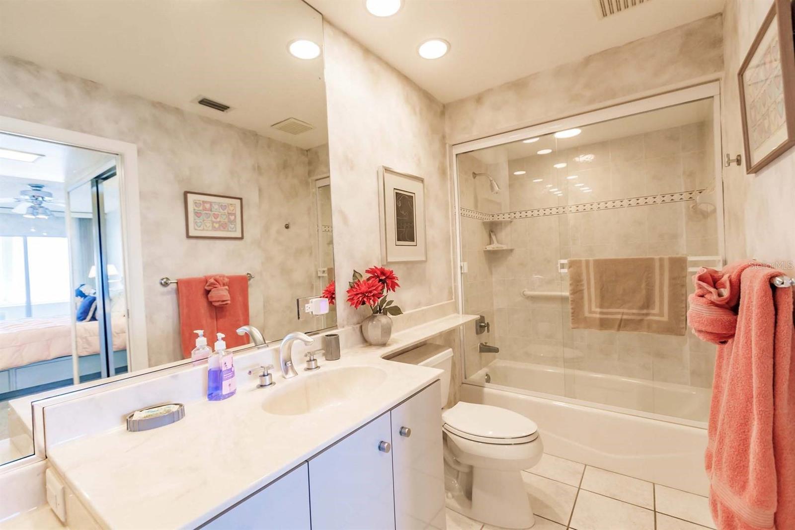 1055 W PEPPERTREE DR #802AA — photo 17