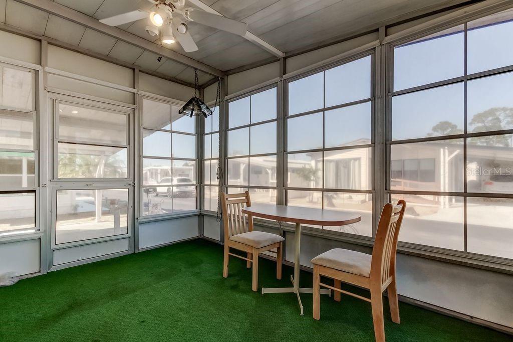 3430 TIKI DR — photo 31