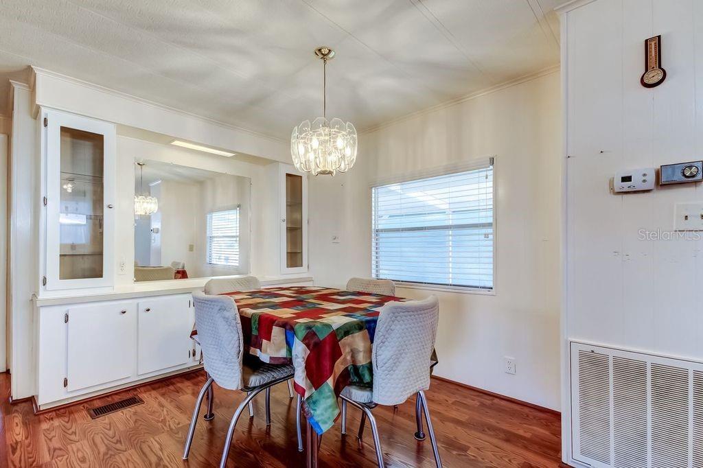3430 TIKI DR — photo 11