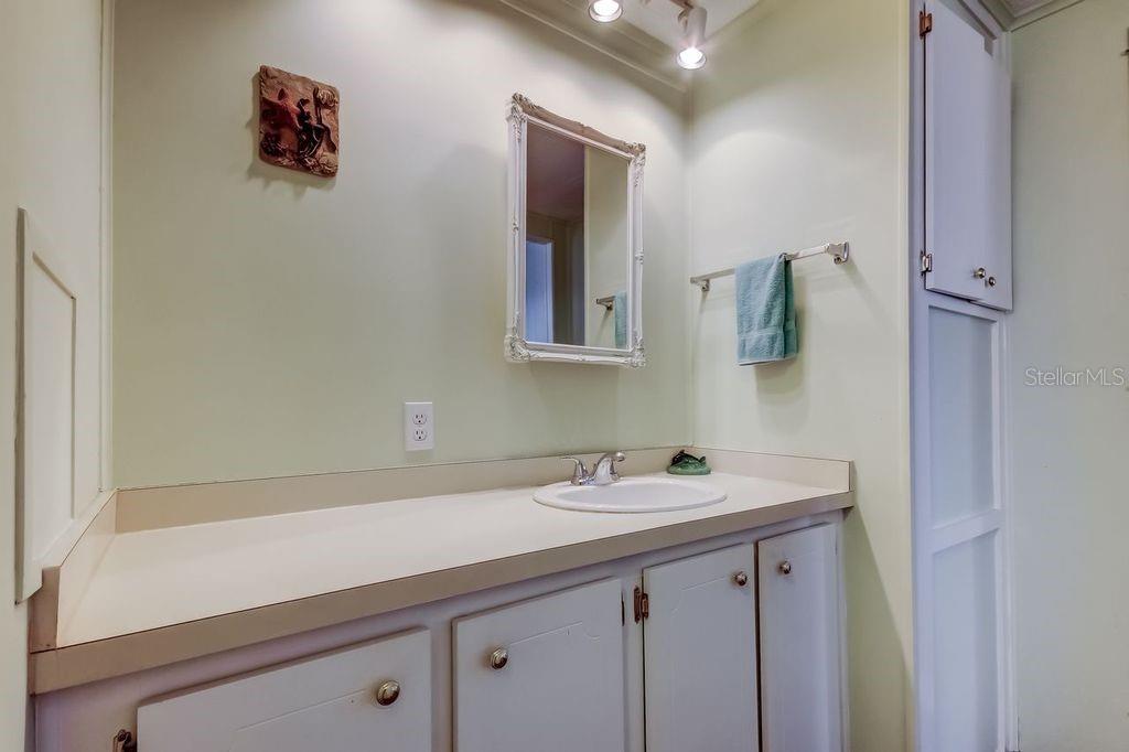 3430 TIKI DR — photo 22