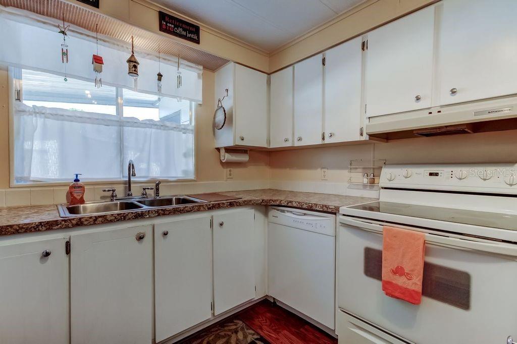 3430 TIKI DR — photo 7