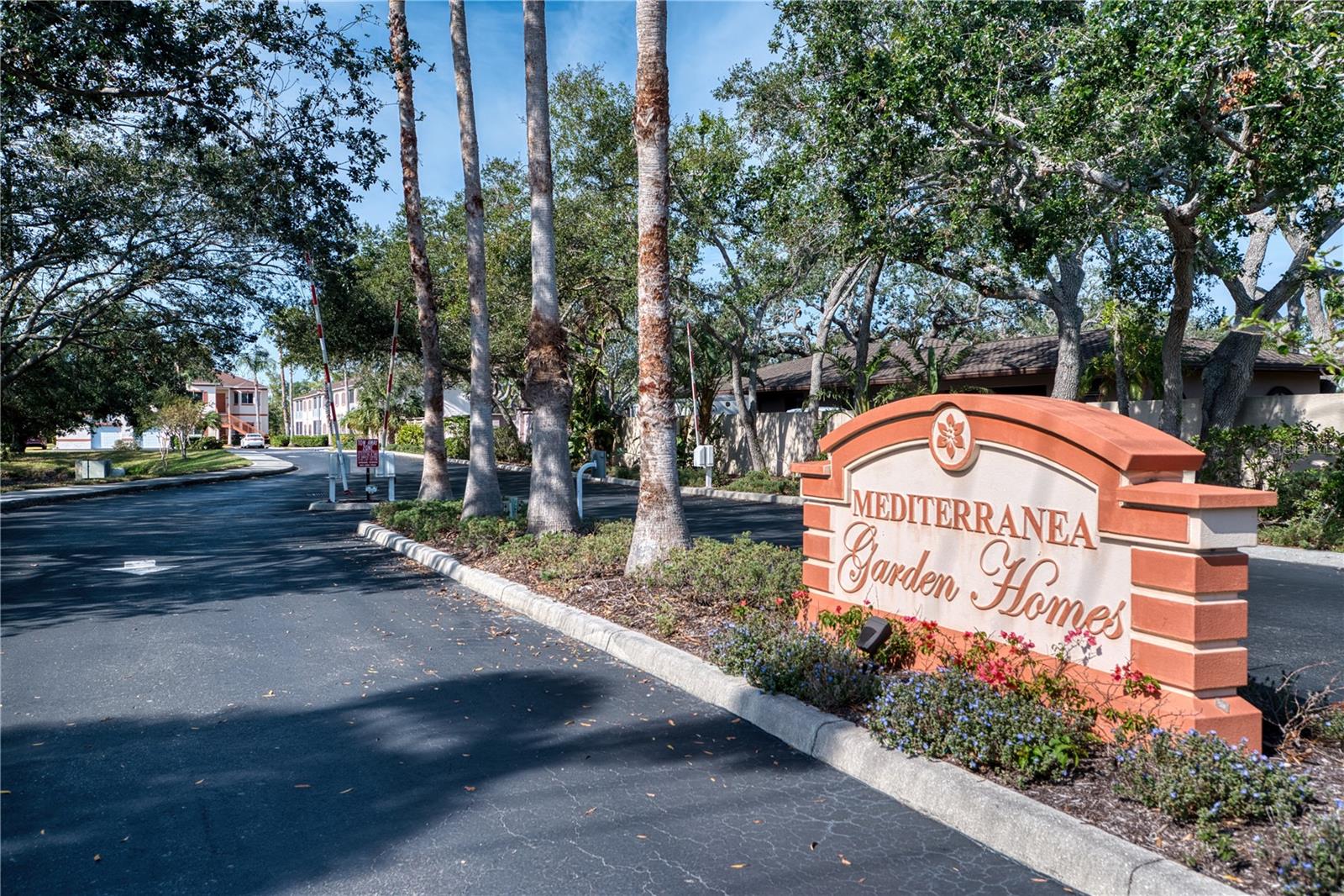 3980 MEDITERRANEA CIR #522 — photo 26