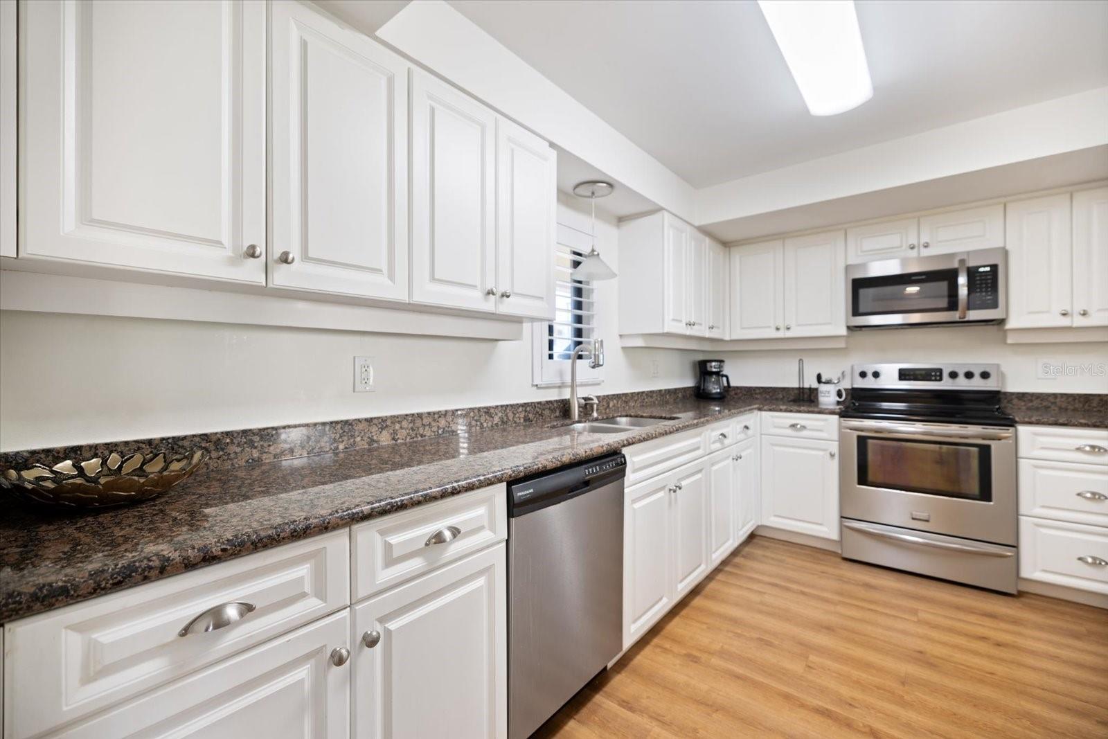 822 CAPRI ISLES BLVD #107 — photo 17