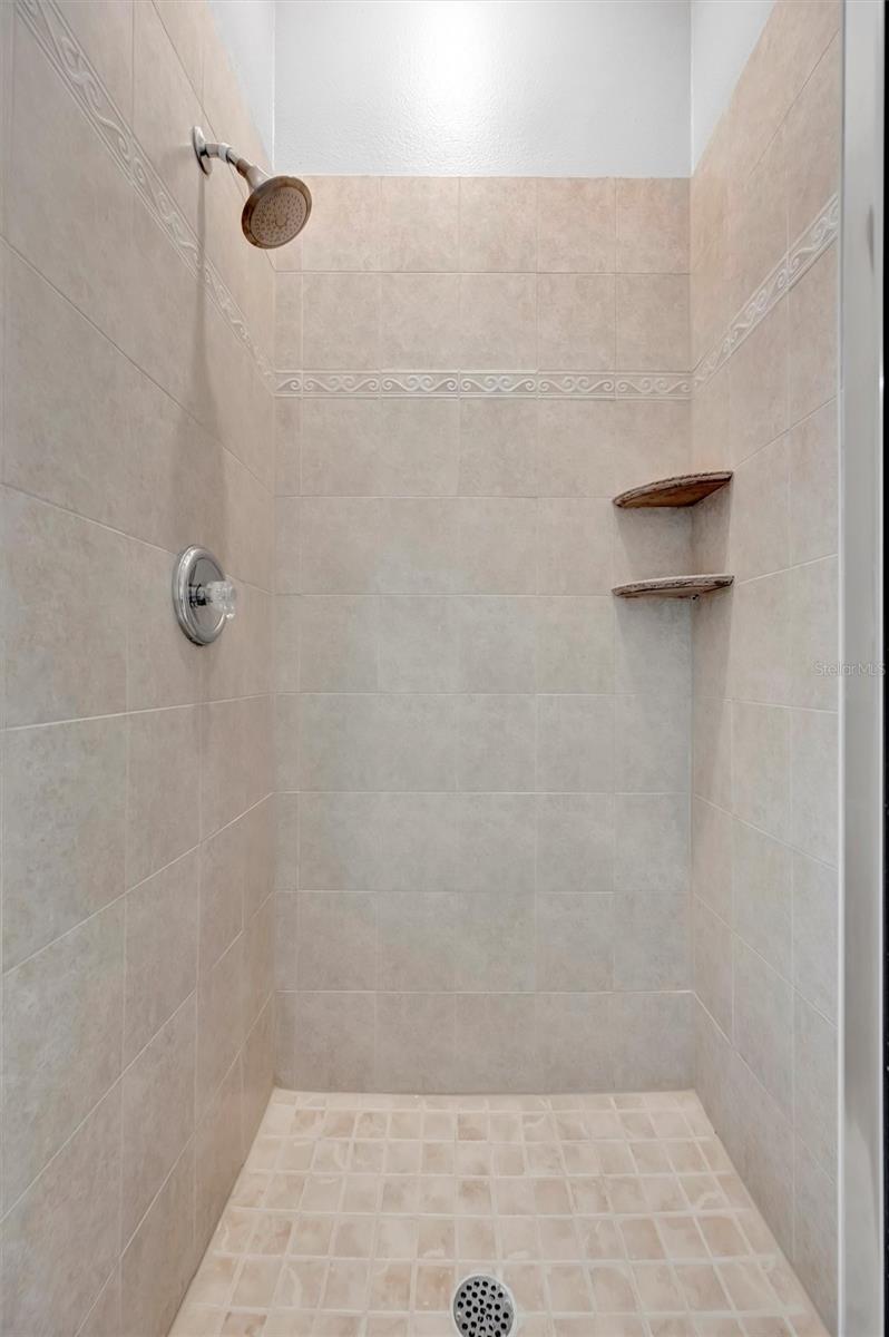 4510 MURCIA BLVD #16 — photo 25