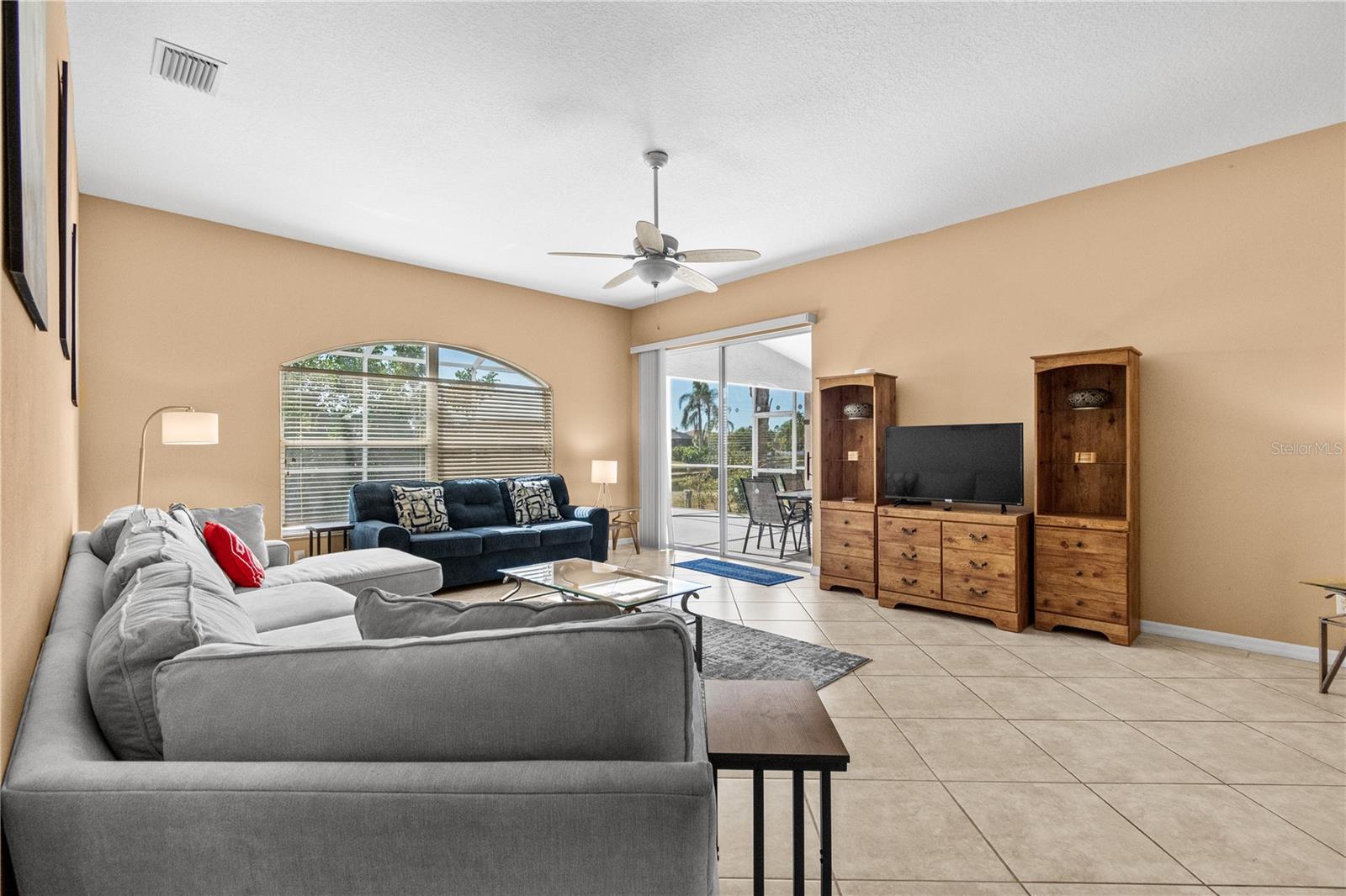 4805 BOOKELIA CIR — photo 11