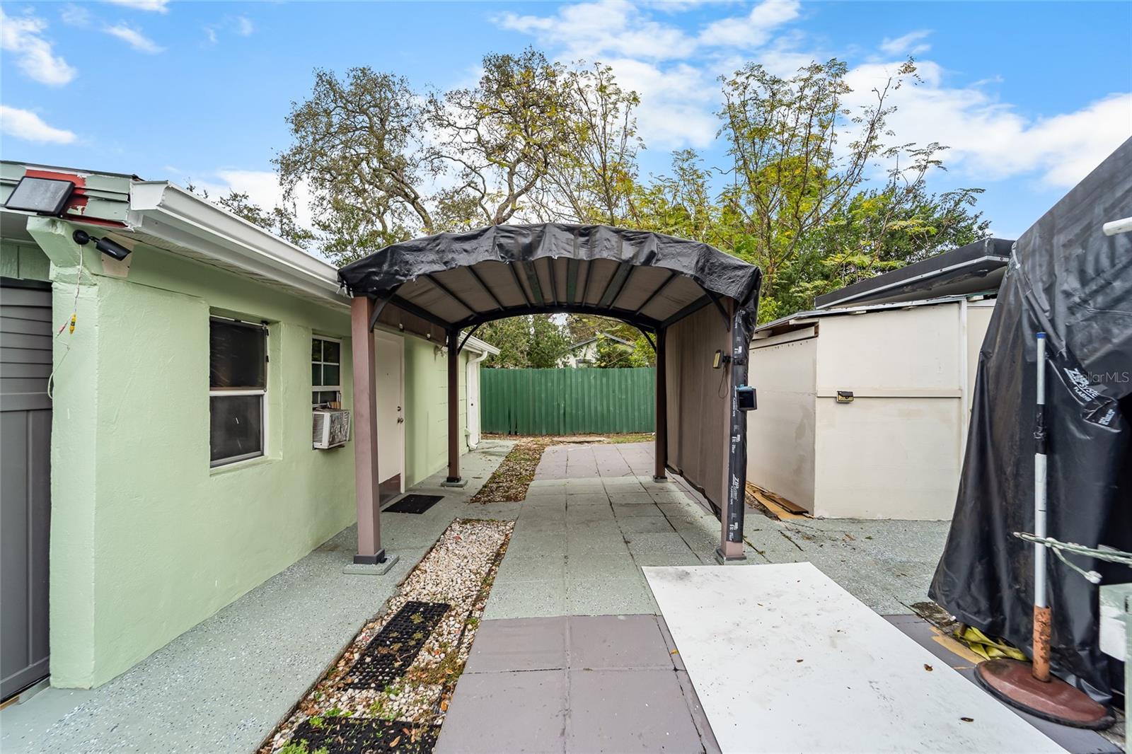 10001 N ARDEN AVE — photo 5