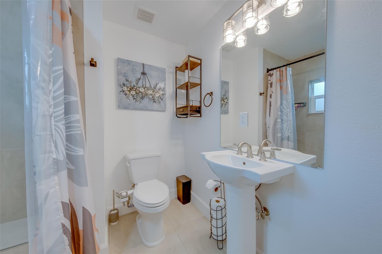 1814 SYLVAN DR — photo 22