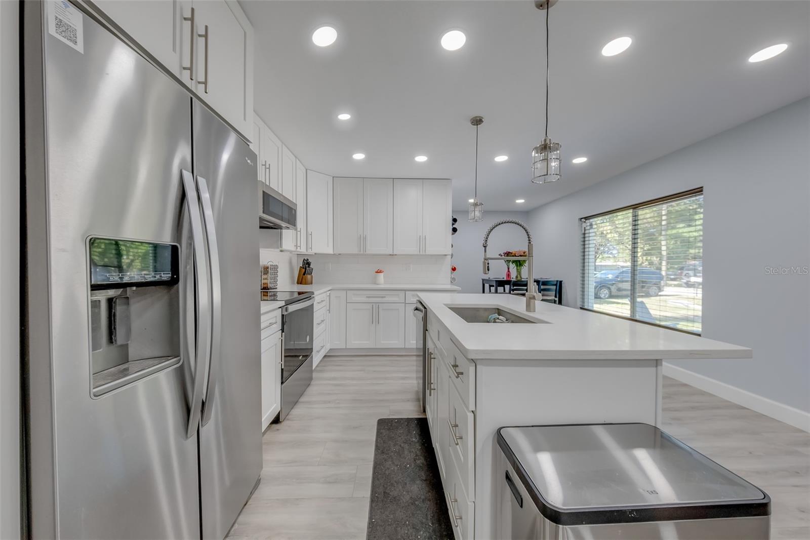 1814 SYLVAN DR — photo 6