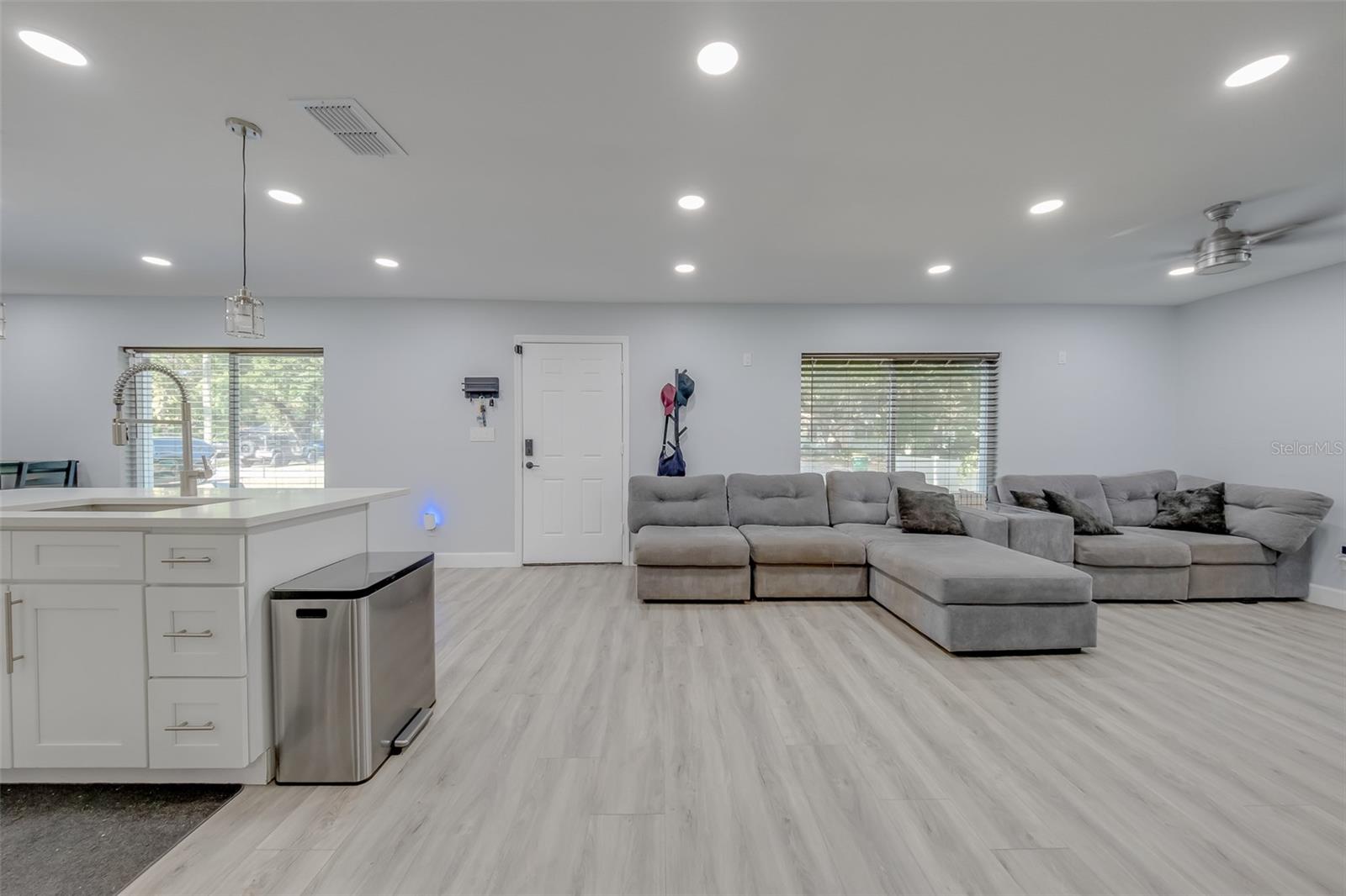 1814 SYLVAN DR — photo 11