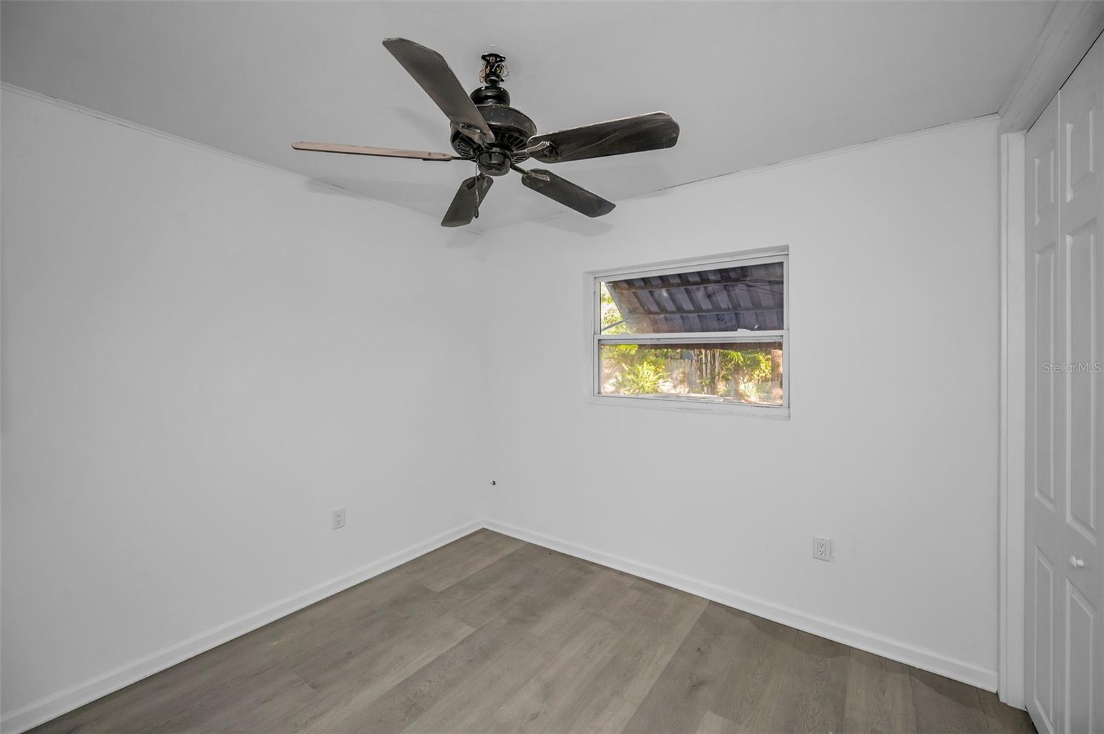 406 ORCHID LN — photo 13