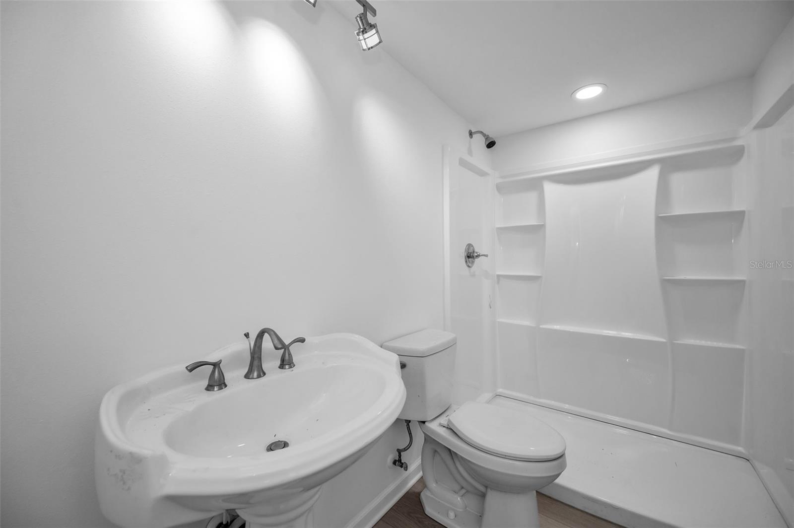 406 ORCHID LN — photo 14