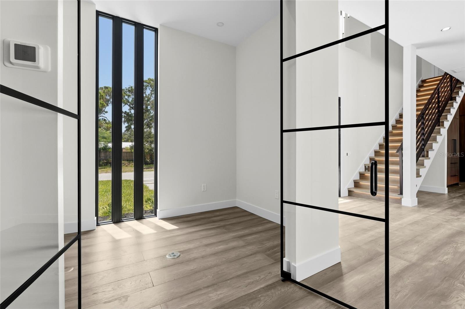 2604 SYDELLE ST — photo 47