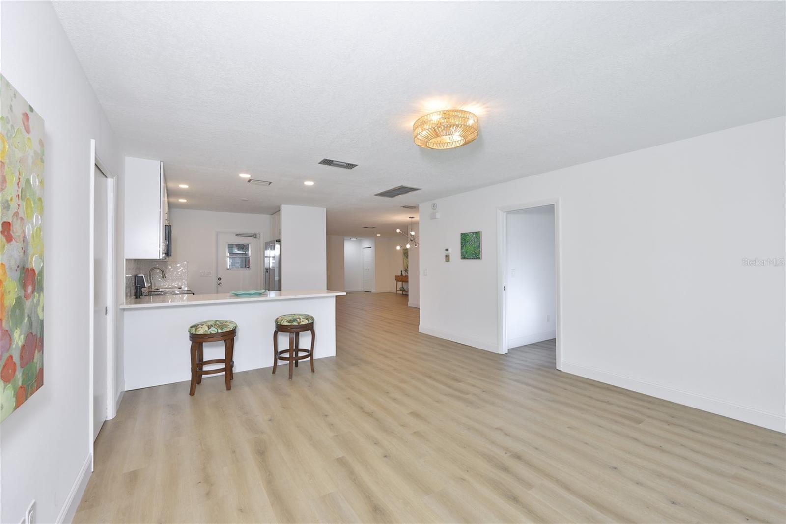 325 GREEN MANOR DR — photo 22