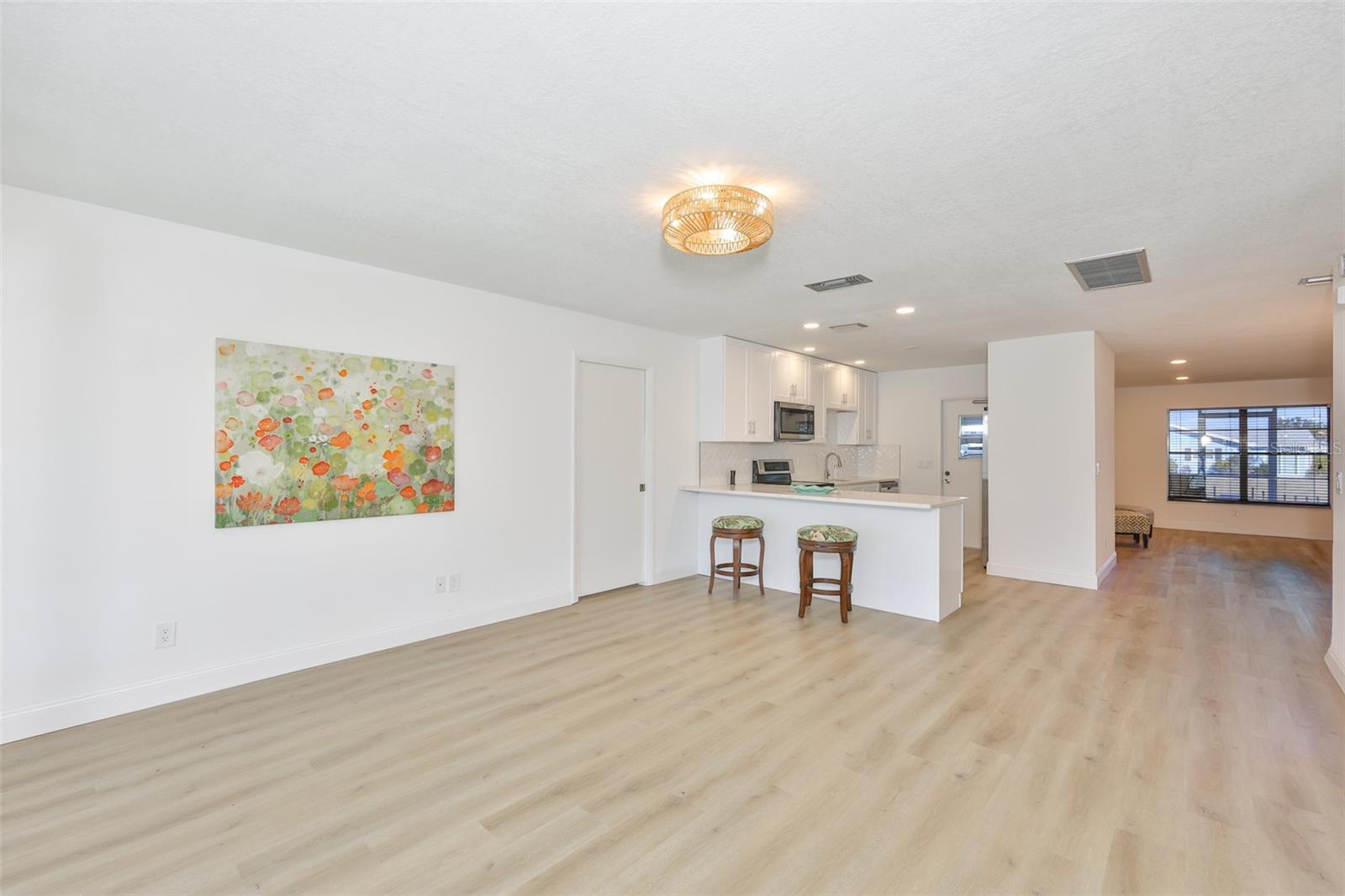 325 GREEN MANOR DR — photo 13