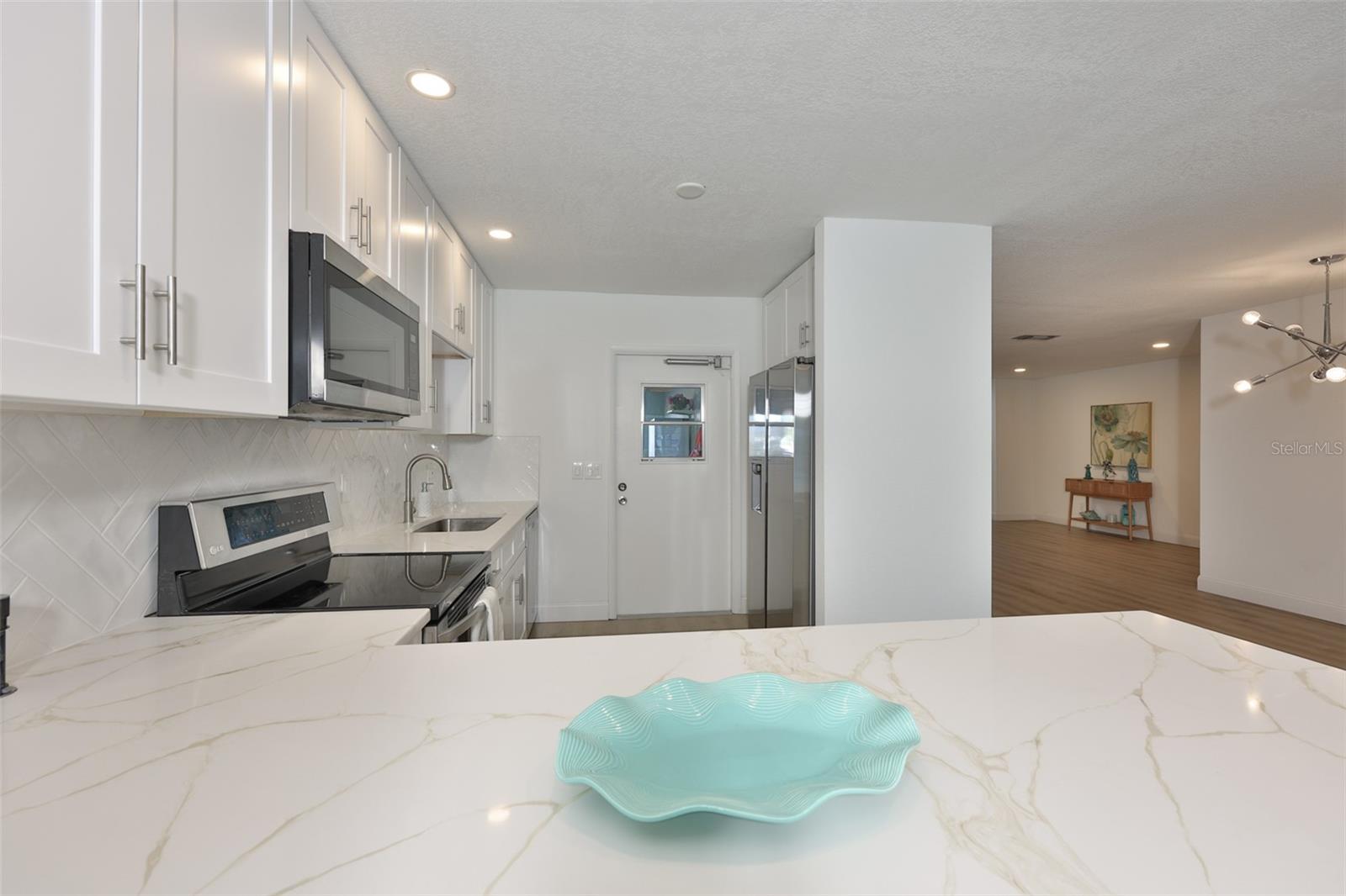 325 GREEN MANOR DR — photo 19