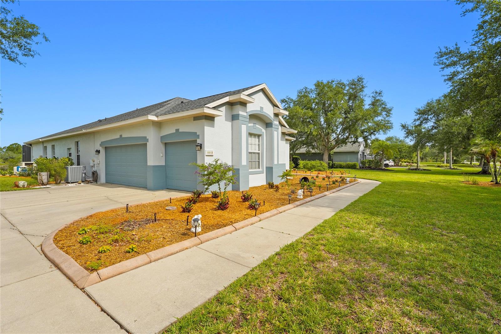 8018 SNOWY EGRET PL — photo 2