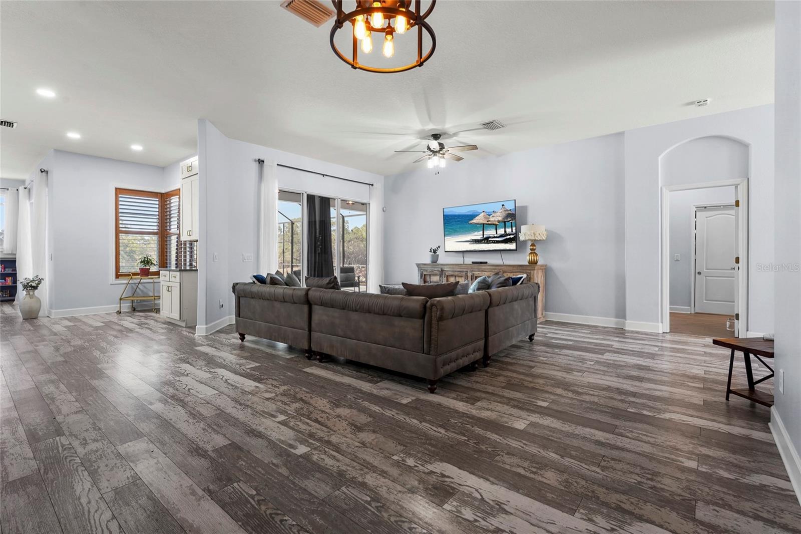 8018 SNOWY EGRET PL — photo 10