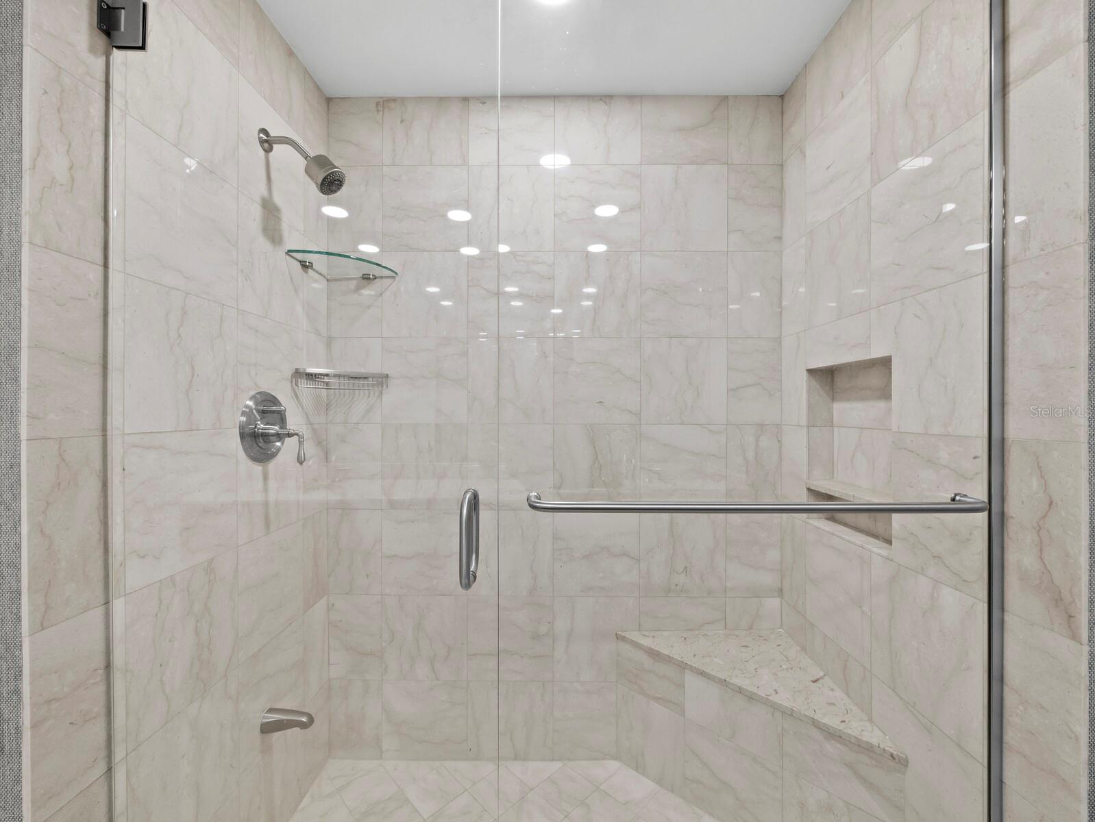 35 WATERGATE DR #1403 — photo 36