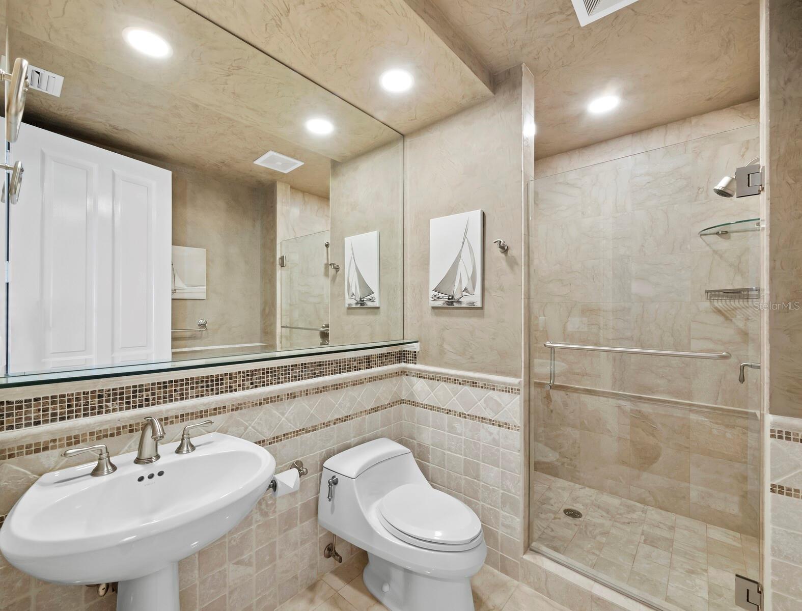 35 WATERGATE DR #1403 — photo 38