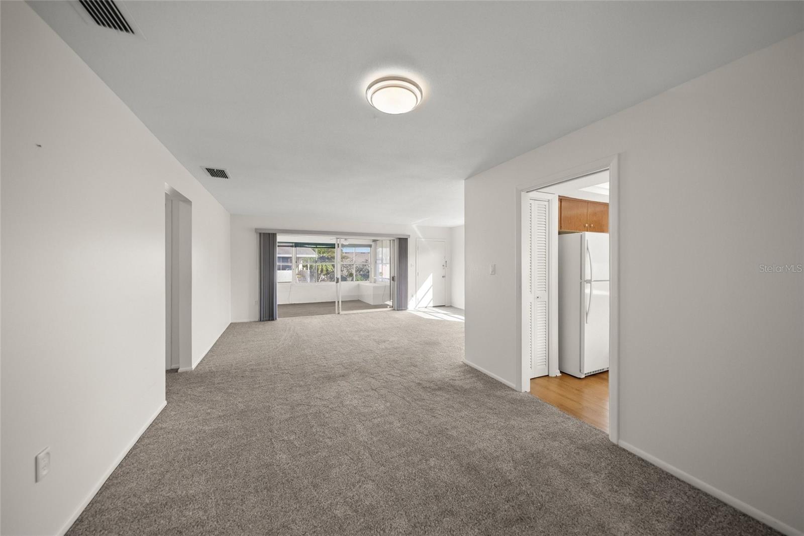 2507 BENEVA RD #10 — photo 6