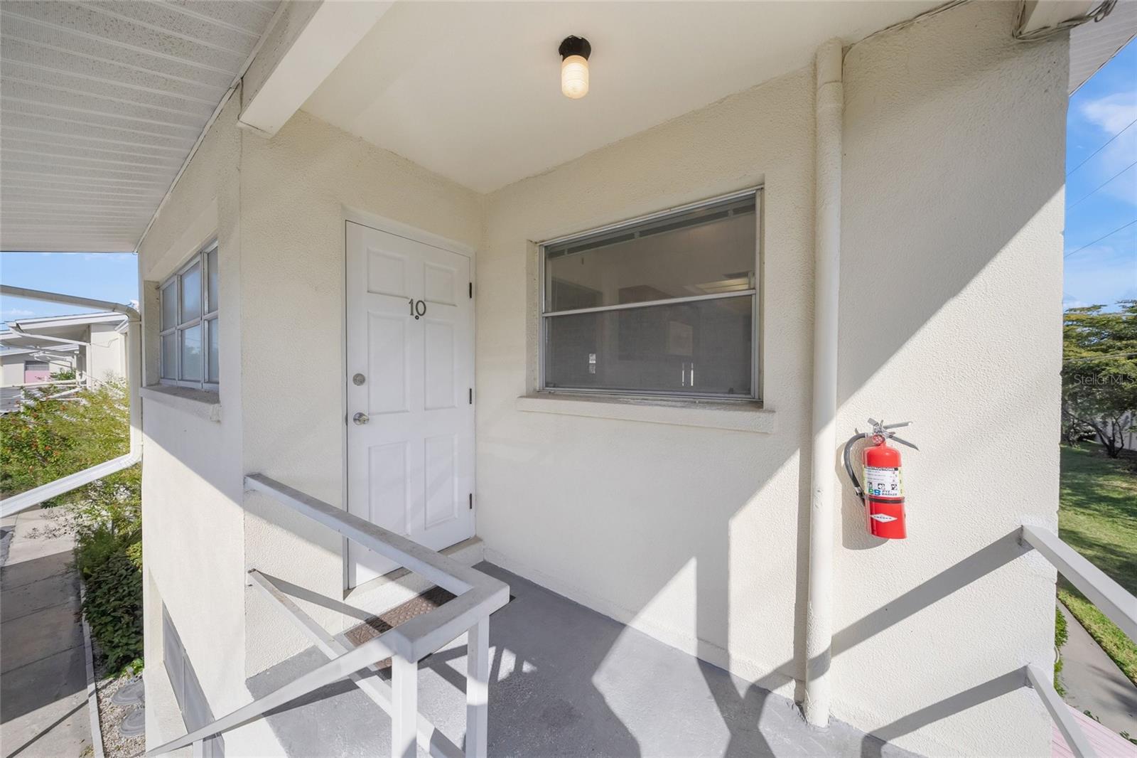 2507 BENEVA RD #10 — photo 3