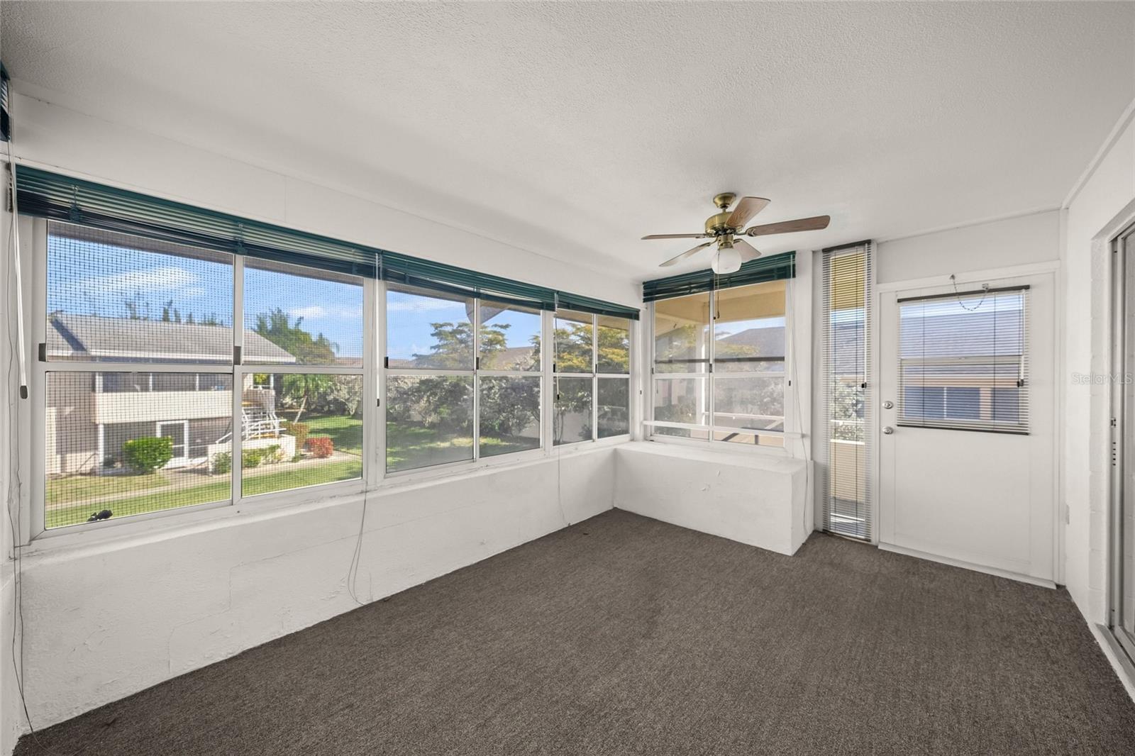 2507 BENEVA RD #10 — photo 17