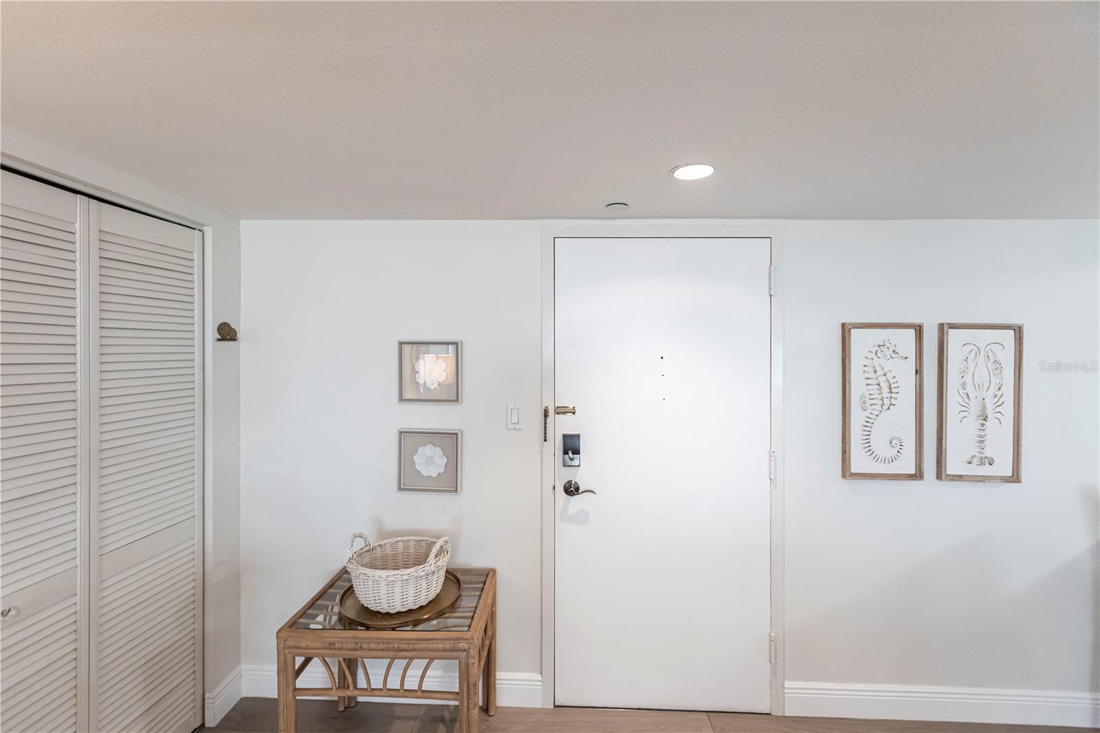 1055 W PEPPERTREE DR #106AA — photo 20