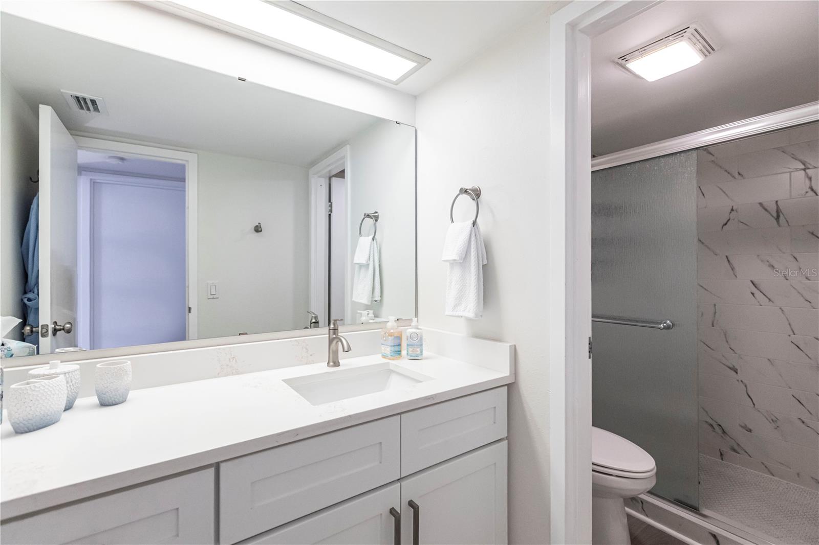 1055 W PEPPERTREE DR #106AA — photo 17