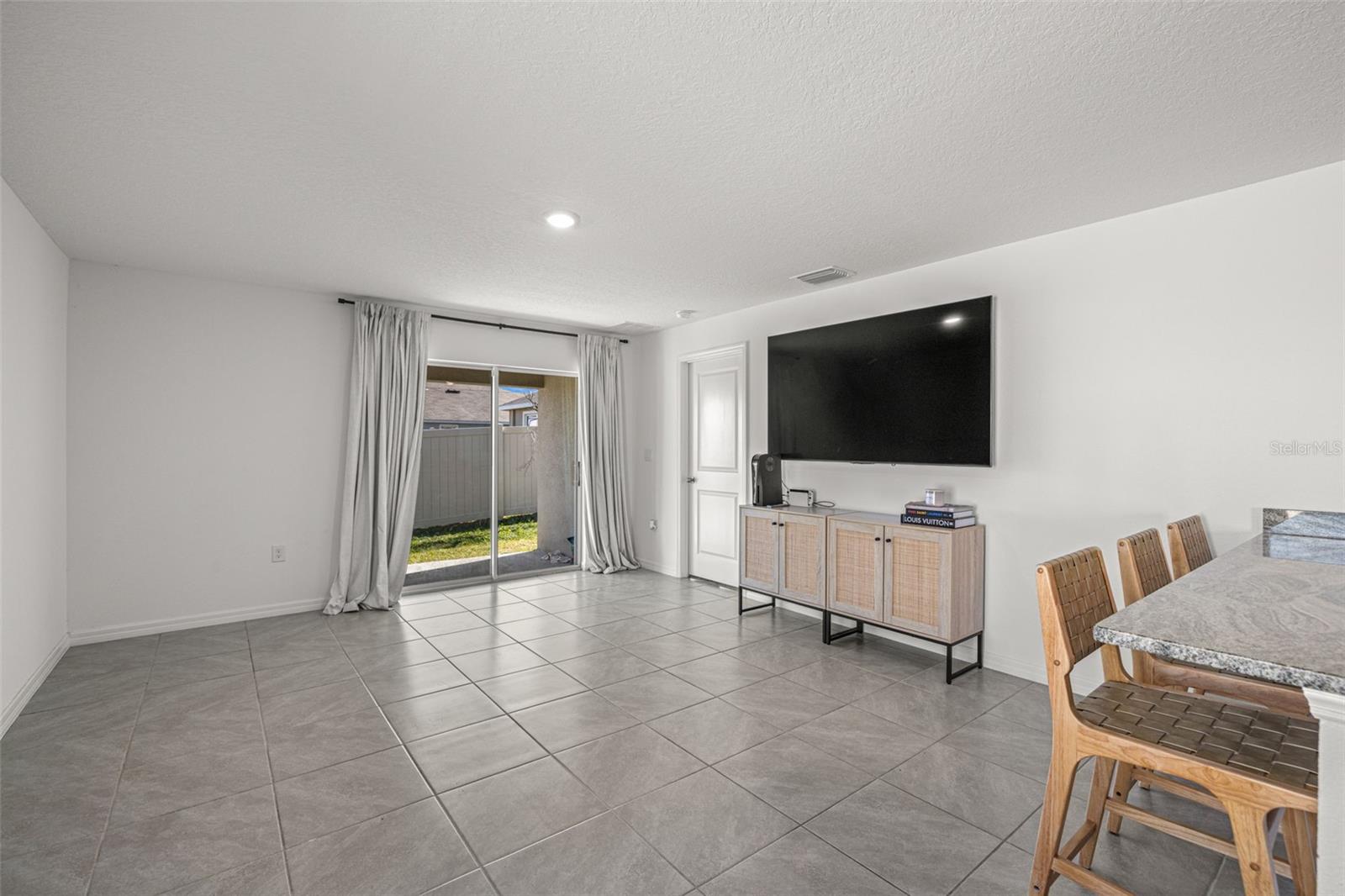 13581 MOUNT IVY CT — photo 19
