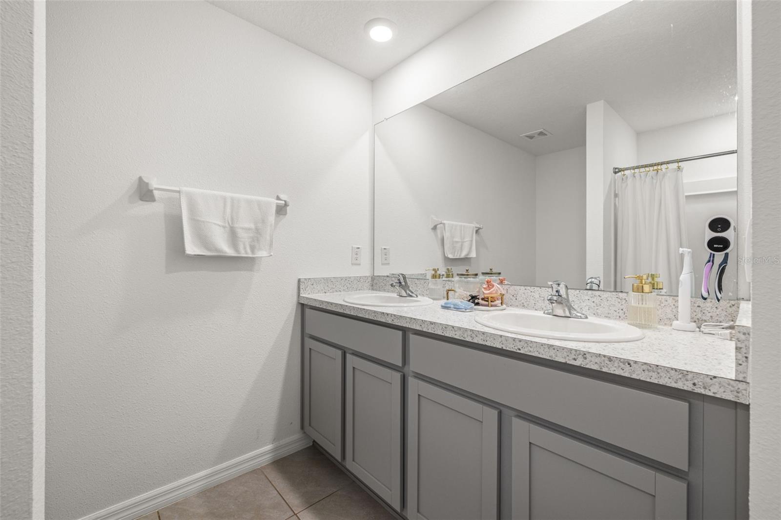 13581 MOUNT IVY CT — photo 26