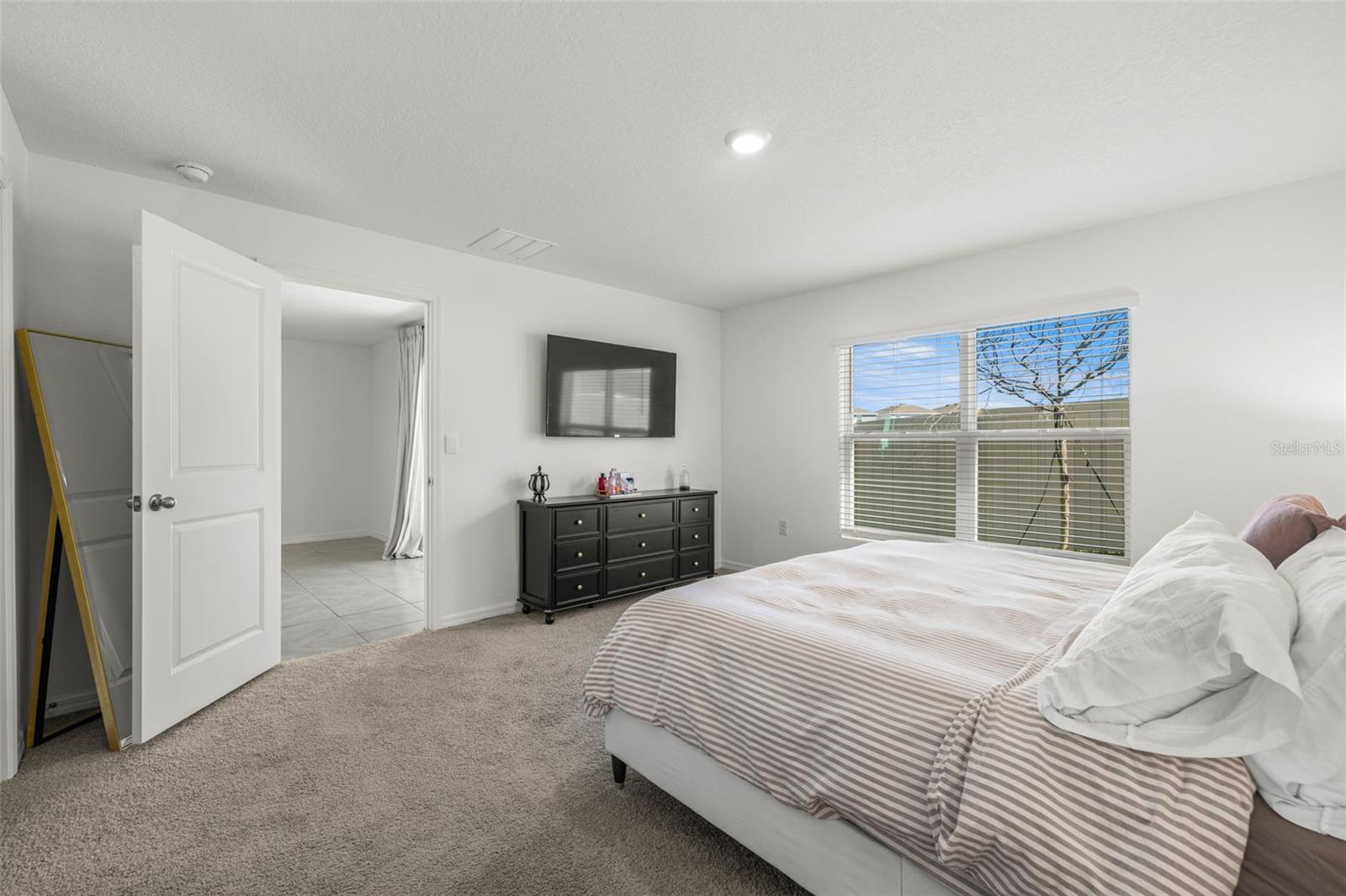 13581 MOUNT IVY CT — photo 23