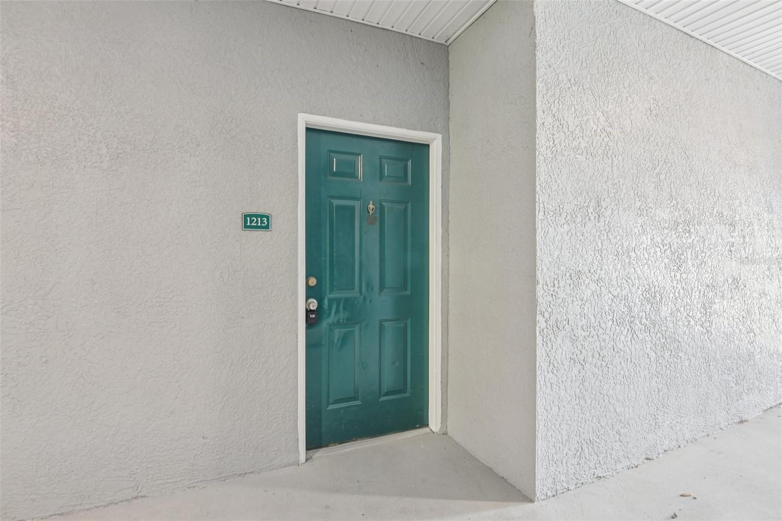 18001 RICHMOND PLACE DR #1213 — photo 2